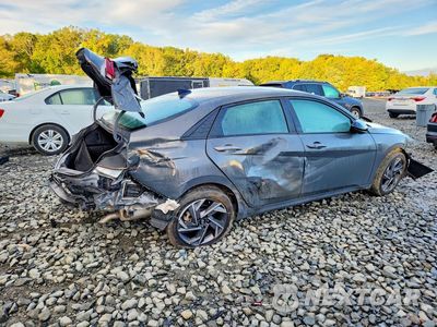 Trzecie zdjęcie samochodu z tyłu: 2027 HYUNDAI ELANTRA SEL SPORT VIN:KMHLM4DG0SU928611 - miniatura