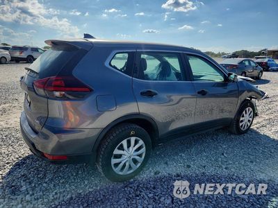 Trzecie zdjęcie samochodu z tyłu: 2018 NISSAN ROGUE S VIN:5N1AT2MV4JC721592 - miniatura