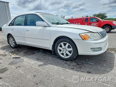 Czwarte zdjęcie samochodu z boku: 2002 TOYOTA AVALON XLS VIN:4T1BF28B12U251612 - miniatura