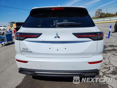 Zdjęcie 6 z 14 samochodu: 2025 MITSUBISHI OUTLANDER ES VIN:JA4J3UA81SZ054262 - miniatura