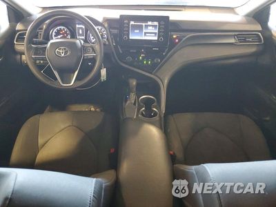 Zdjęcie 8 z 12 samochodu: 2021 TOYOTA CAMRY LE VIN:4T1C11AK7MU602310 - miniatura