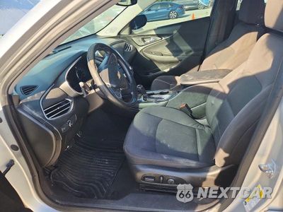 Zdjęcie 7 z 13 samochodu: 2017 CHEVROLET MALIBU LT VIN:1G1ZE5ST1HF229804 - miniatura