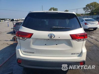 Zdjęcie 6 z 13 samochodu: 2018 TOYOTA HIGHLANDER XLE VIN:5TDJZRFH4JS845296 - miniatura