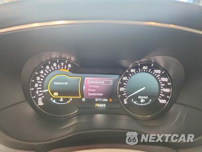 Zdjęcie 9 z 13 samochodu: 2017 LINCOLN MKC SELECT VIN:5LMCJ2D95HUL28607 - miniatura