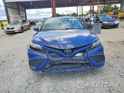 Piąte zdjęcie samochodu w środku: 2023 TOYOTA CAMRY SE VIN:4T1G11AK1PU088282 - miniatura