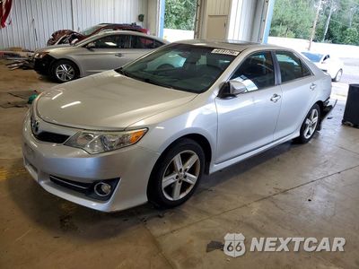 2013 TOYOTA CAMRY SE 4T1BF1FK2DU241431 - główne zdjęcie licytacji z USA - miniatura