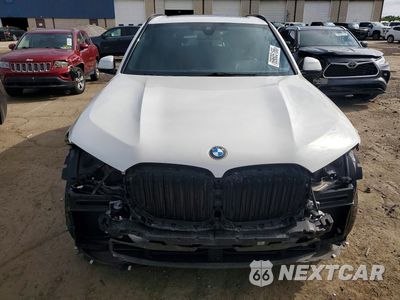 Piąte zdjęcie samochodu w środku: 2021 BMW X5 XDRIVE40I VIN:5UXCR6C09M9G64883 - miniatura