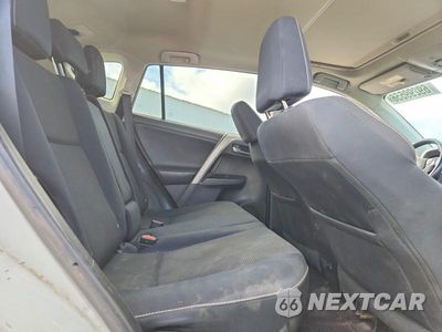 Zdjęcie 11 z 14 samochodu: 2016 TOYOTA RAV4 XLE VIN:2T3WFREV3GW263235 - miniatura