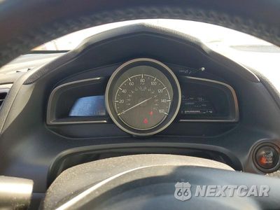 Zdjęcie 9 z 13 samochodu: 2018 MAZDA 3 TOURING VIN:3MZBN1L30JM249383 - miniatura