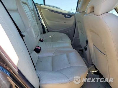 Zdjęcie 10 z 13 samochodu: 2005 VOLVO S60 T5 VIN:YV1RS547052484716 - miniatura
