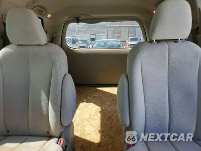 Zdjęcie 10 z 13 samochodu: 2013 TOYOTA SIENNA LE VIN:5TDJK3DC7DS069792 - miniatura