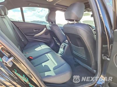 Zdjęcie 10 z 12 samochodu: 2018 BMW 320 XI VIN:WBA8E5G53JNV01954 - miniatura