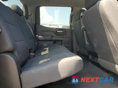 Zdjęcie 10 z 12 samochodu: 2019 CHEVROLET SILVERADO C1500 CUSTOM VIN:3GCPWBEF1KG103223 - miniatura