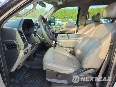 Zdjęcie 7 z 12 samochodu: 2019 FORD F350 SUPER DUTY VIN:1FT8W3B61KEE52470 - miniatura