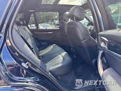 Zdjęcie 10 z 13 samochodu: 2018 BMW X5 XDRIVE50I MSPT VIN:5UXKR6C51J0U14610 - miniatura