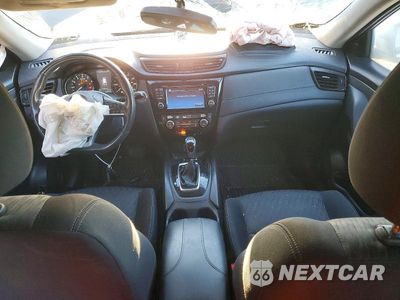 Zdjęcie 8 z 12 samochodu: 2017 NISSAN ROGUE SV VIN:KNMAT2MV8HP528840 - miniatura