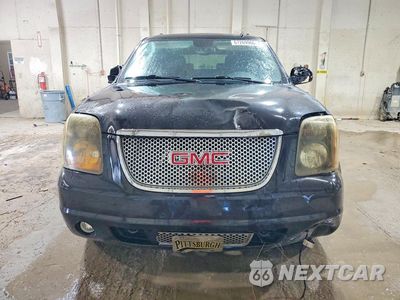 Piąte zdjęcie samochodu w środku: 2011 GMC YUKON DENALI VIN:1GKS2EEF9BR206059 - miniatura