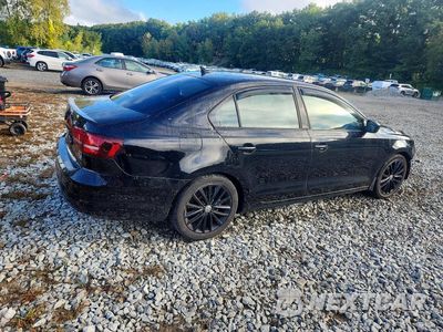 Trzecie zdjęcie samochodu z tyłu: 2016 VOLKSWAGEN JETTA SPORT VIN:3VWB17AJXGM401436 - miniatura
