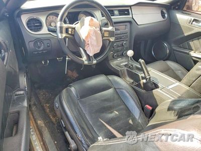 Zdjęcie 8 z 12 samochodu: 2010 FORD MUSTANG GT VIN:1ZVBP8CH1A5121268 - miniatura