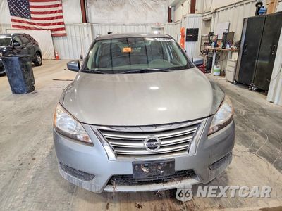 Piąte zdjęcie samochodu w środku: 2014 NISSAN SENTRA SV VIN:3N1AB7AP0EY304884 - miniatura