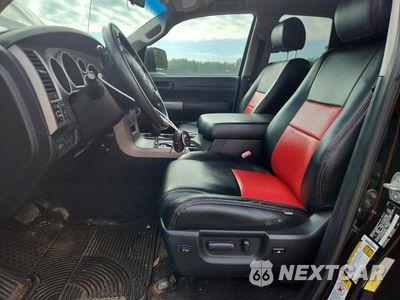 Zdjęcie 7 z 12 samochodu: 2010 TOYOTA TUNDRA DOUBLE CAB SR5 VIN:5TFUM5F16AX001973 - miniatura