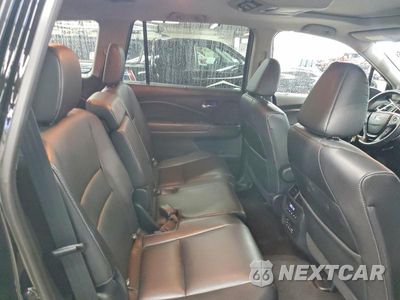 Zdjęcie 11 z 13 samochodu: 2017 HONDA PILOT TOURING VIN:5FNYF6H91HB027874 - miniatura