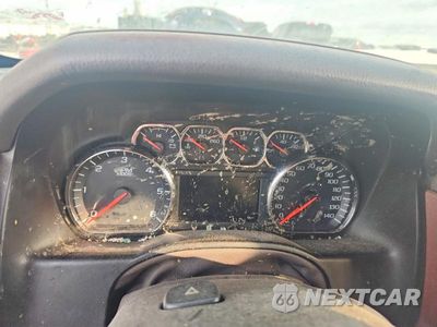 Zdjęcie 9 z 13 samochodu: 2015 CHEVROLET SUBURBAN K1500 LTZ VIN:1GNSKKKC8FR147572 - miniatura
