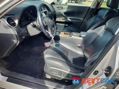 Zdjęcie 7 z 13 samochodu: 2009 LEXUS IS 250 BASE VIN:JTHBK262692090746 - miniatura