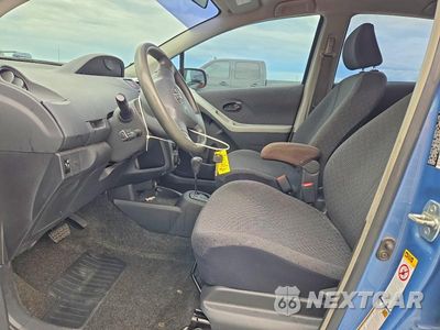 Zdjęcie 7 z 12 samochodu: 2009 TOYOTA YARIS BASE VIN:JTDKT903X95249100 - miniatura