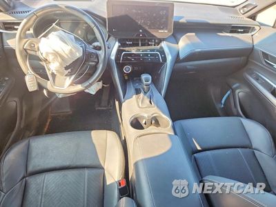 Zdjęcie 8 z 13 samochodu: 2022 TOYOTA VENZA LIMITED VIN:JTEAAAAH8NJ098994 - miniatura