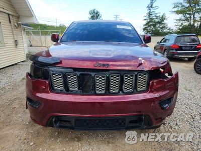 Piąte zdjęcie samochodu w środku: 2017 JEEP GRAND CHEROKEE LAREDO VIN:1C4RJFAGXHC926922 - miniatura