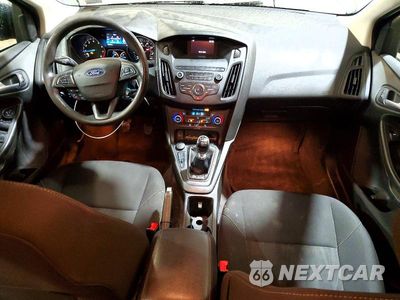 Zdjęcie 8 z 12 samochodu: 2018 FORD FOCUS SE VIN:1FADP3FE1JL301223 - miniatura