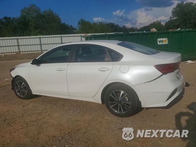 Drugie zdjęcie samochodu z przodu: 2023 KIA FORTE LXS VIN:3KPF24AD7PE690604 - miniatura
