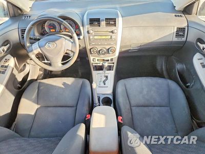 Zdjęcie 8 z 12 samochodu: 2010 TOYOTA CORROLA VIN:2T1BU4EE7AC453113 - miniatura