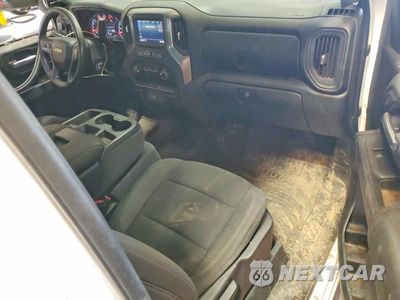 Zdjęcie 8 z 12 samochodu: 2021 CHEVROLET SILVERADO K2500 HEAVY DUTY VIN:1GC3YLE75MF193682 - miniatura