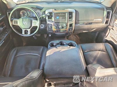 Zdjęcie 8 z 12 samochodu: 2016 RAM 2500 LARAMIE VIN:3C6UR5NL7GG211832 - miniatura