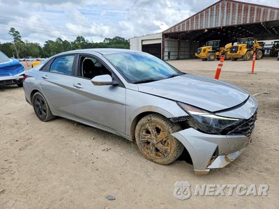 Czwarte zdjęcie samochodu z boku: 2021 HYUNDAI ELANTRA SEL VIN:5NPLM4AG4MH051157 - miniatura