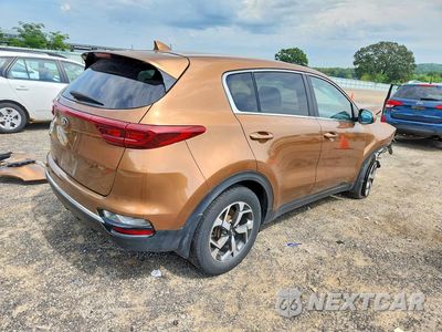 Trzecie zdjęcie samochodu z tyłu: 2021 KIA SPORTAGE LX VIN:KNDPM3AC1M7859172 - miniatura