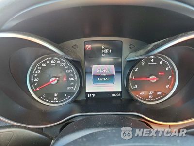 Zdjęcie 9 z 12 samochodu: 2015 MERCEDES-BENZ C 300 4MATIC VIN:55SWF4KB4FU067854 - miniatura