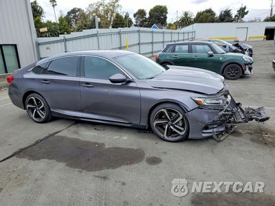 Czwarte zdjęcie samochodu z boku: 2018 HONDA ACCORD SPORT VIN:1HGCV1F35JA262972 - miniatura