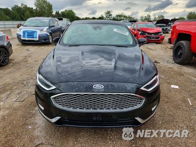 Piąte zdjęcie samochodu w środku: 2019 FORD FUSION TITANIUM VIN:3FA6P0RU5KR105072 - miniatura