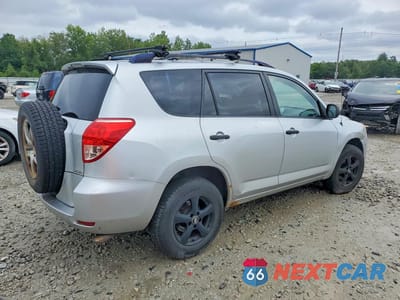 Trzecie zdjęcie samochodu z tyłu: 2007 TOYOTA RAV4 BASE VIN:JTMBK35V675039259 - miniatura