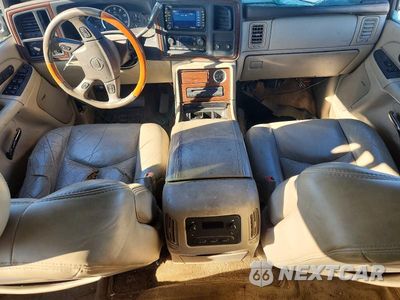 Zdjęcie 8 z 12 samochodu: 2003 CADILLAC ESCALADE EXT VIN:3GYEK63N93G238577 - miniatura
