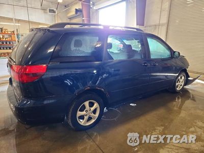 Trzecie zdjęcie samochodu z tyłu: 2004 TOYOTA SIENNA LE 7 PASSENGER VIN:5TDZA23C64S118983 - miniatura