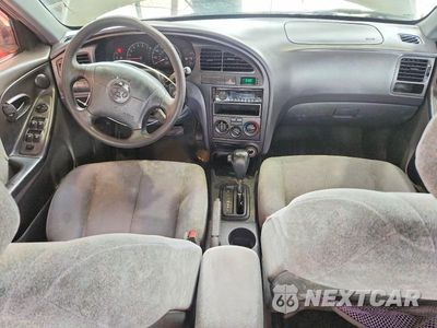 Zdjęcie 8 z 12 samochodu: 2002 HYUNDAI ELANTRA GLS VIN:KMHDN45D62U447381 - miniatura
