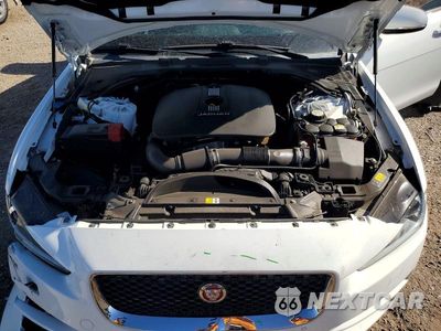Zdjęcie 11 z 12 samochodu: 2017 JAGUAR XE PREMIUM VIN:SAJAD4BG6HA965821 - miniatura