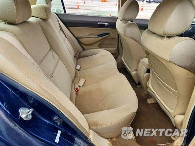 Zdjęcie 10 z 12 samochodu: 2006 HONDA CIVIC LX VIN:1HGFA16526L117006 - miniatura