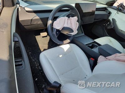 Zdjęcie 8 z 12 samochodu: 2025 TESLA MODEL 3 VIN:5YJ3E1EA9SF916993 - miniatura