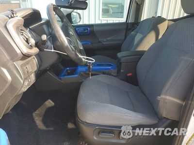 Zdjęcie 7 z 12 samochodu: 2020 TOYOTA TACOMA SR5 V6 VIN:3TMAZ5CN6LM139453 - miniatura