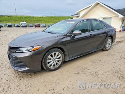 2018 TOYOTA CAMRY LE JTNB11HK1J3003812 - główne zdjęcie licytacji z USA - miniatura